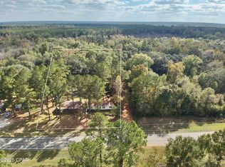 2729 Highway 2, Campbellton, FL 32426