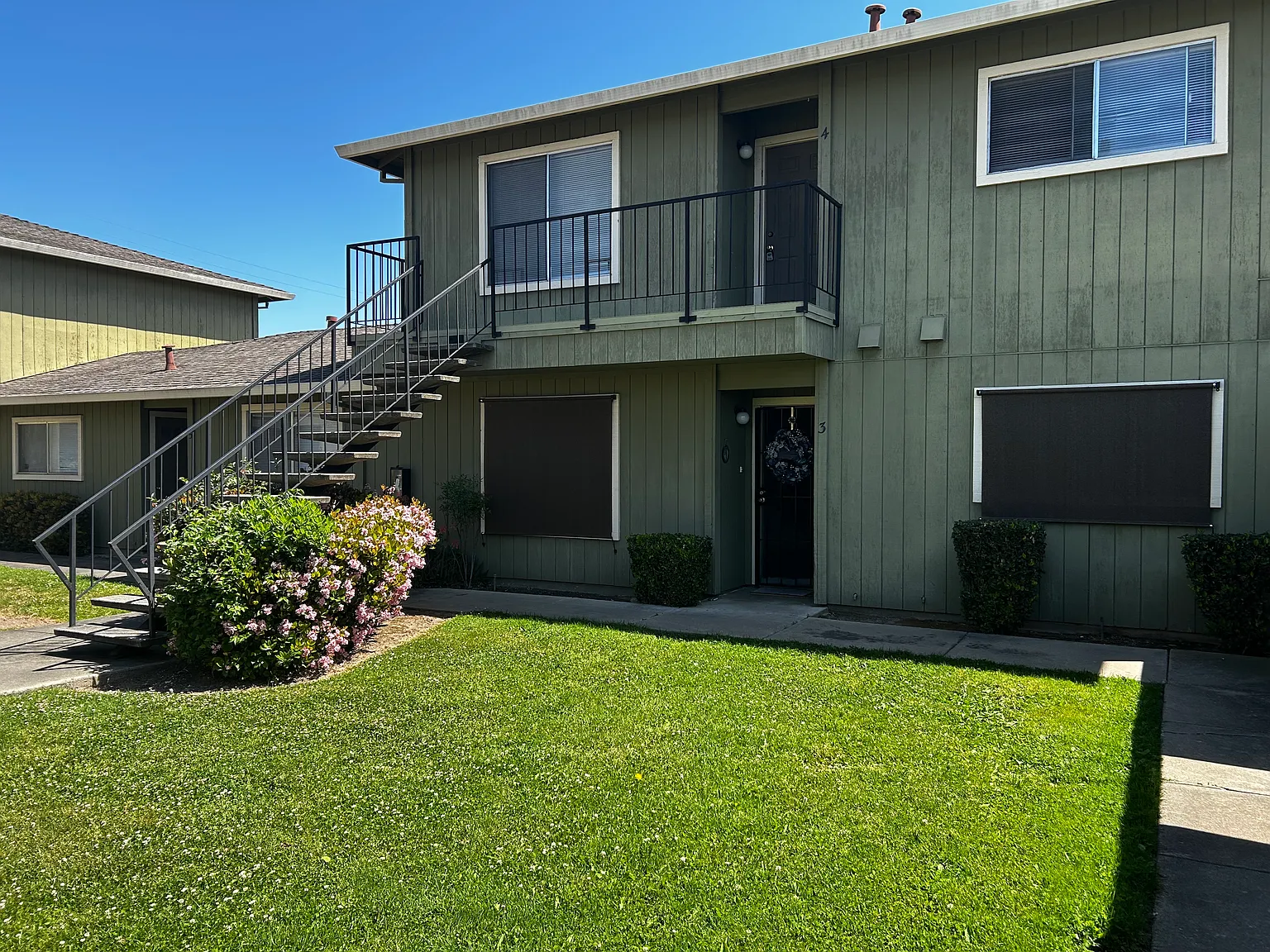 2 bed, 698 sqft, $1,500 — Photo 3