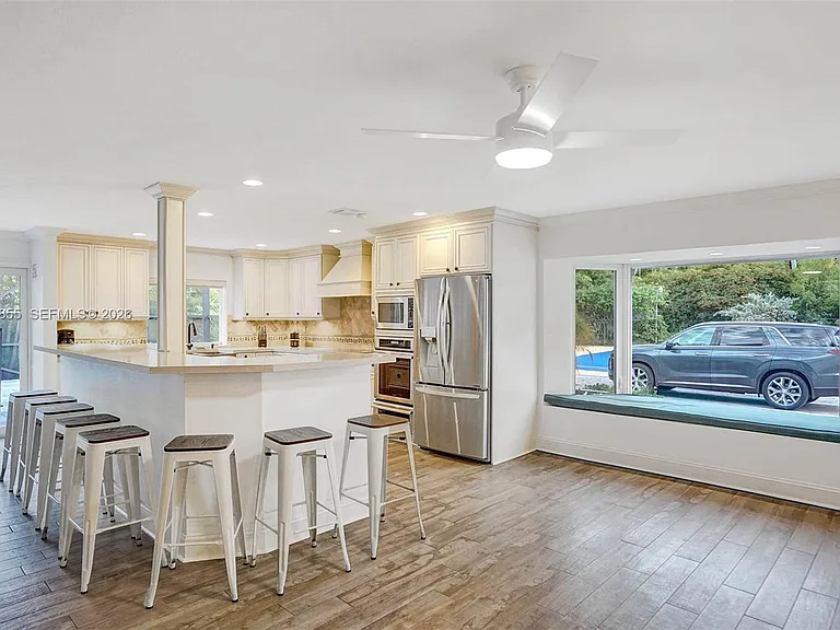 2120 SW 28th Way — Photo 14