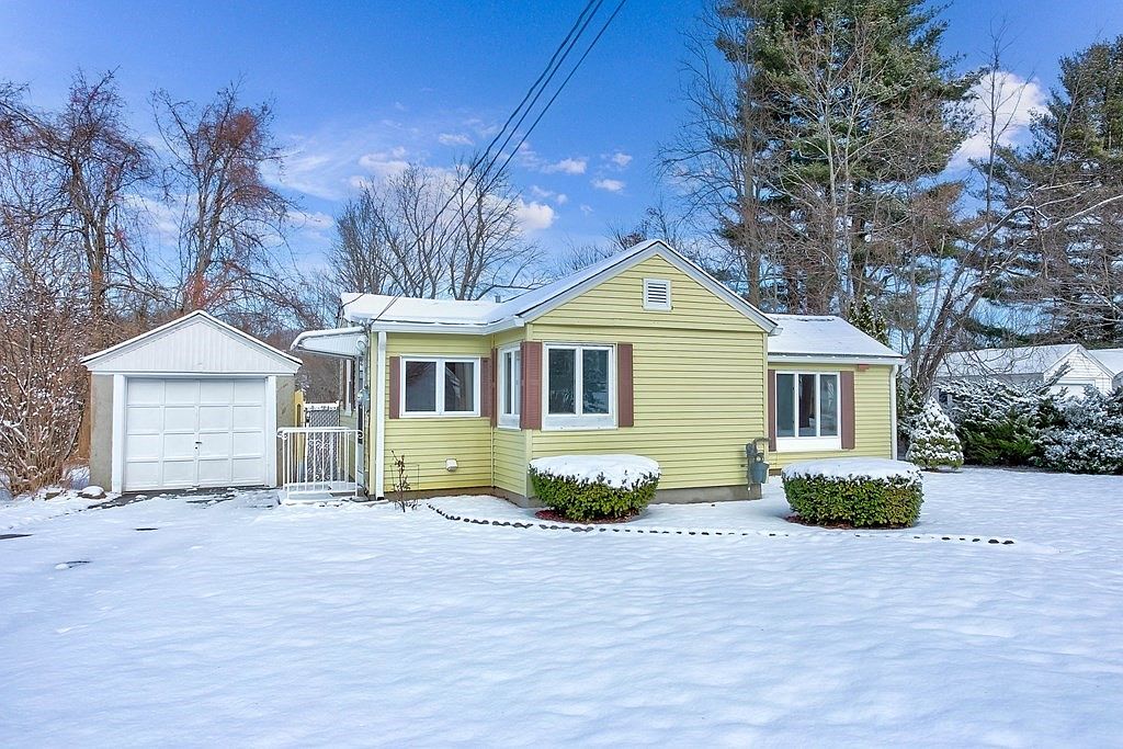 28 Prouty Ln, Worcester, MA 01602 Zillow