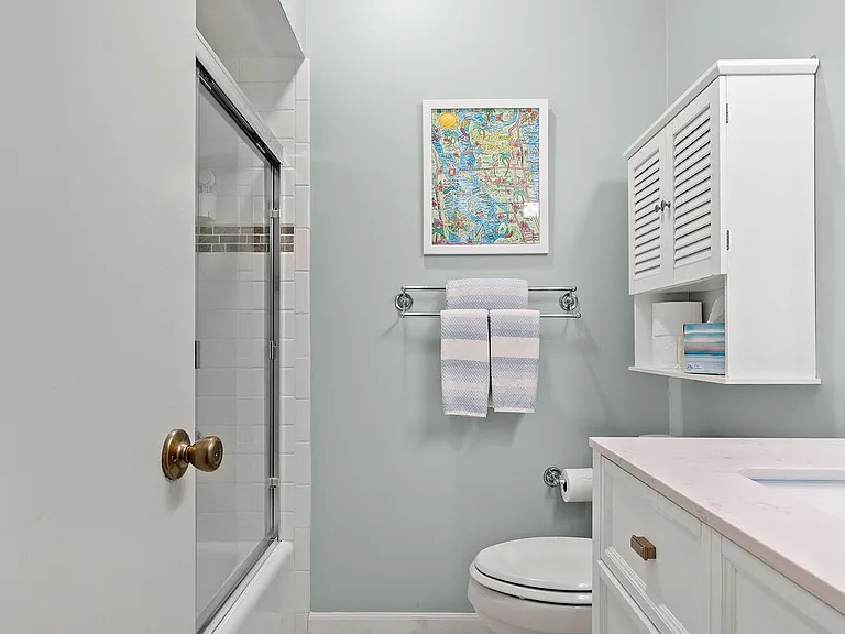 300 S Peppertree Dr — Photo 27