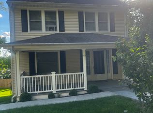 33 W Rocks Rd, Norwalk, CT 06851