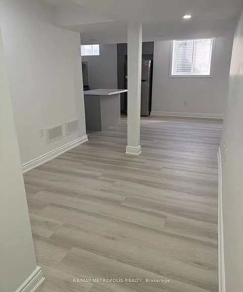 4 Nelly Ct #BASEMENT — Photo 10