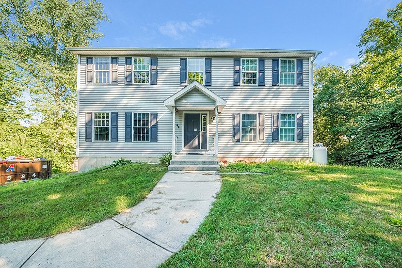 1st image of 44 Hillside Ave