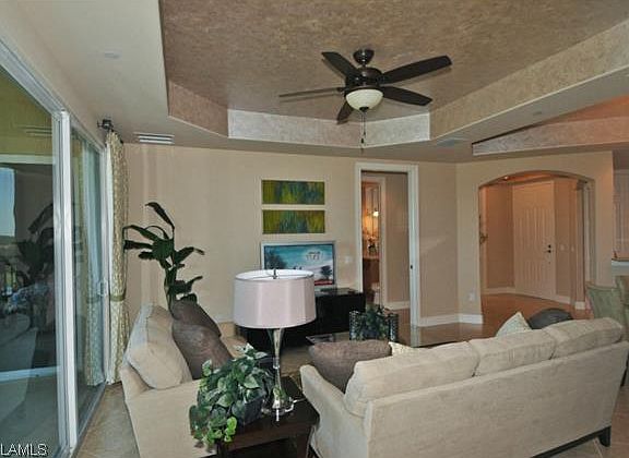5th image of 580 El Camino Real #3702