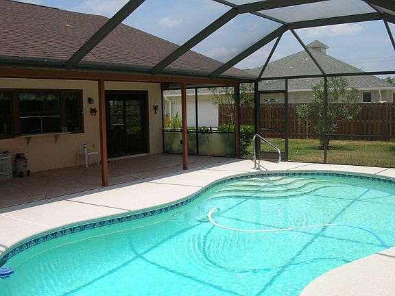 Bach Screened in Pool