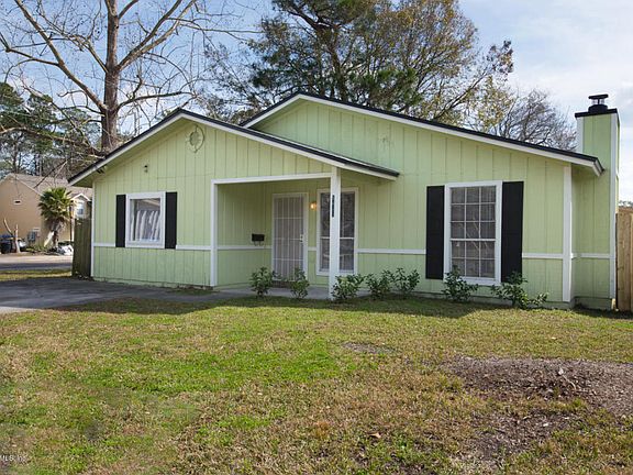 3rd image of 5440 Glorianne Dr