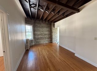 1210-12 N Van Buren St #3, Milwaukee, WI 53202