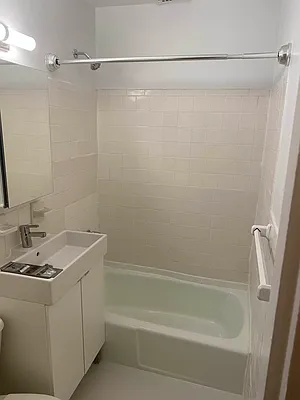 Rented by Sandra Greer Real Estate | media 14