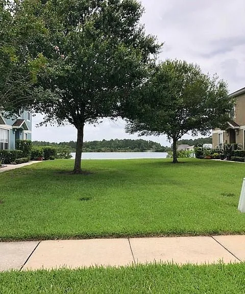 10923 Derringer Dr — Photo 16
