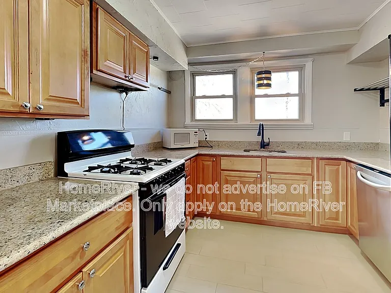 124 Arch Ave #TOP — Photo 8