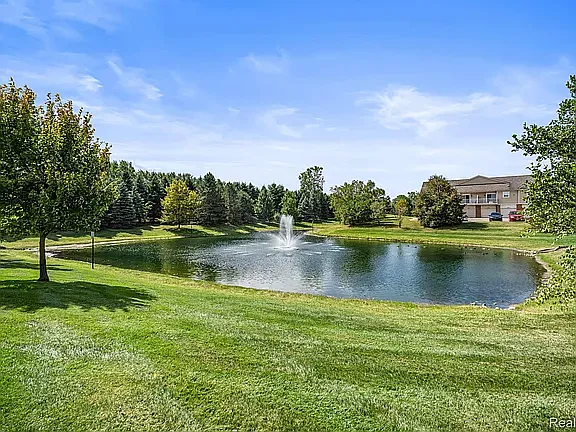 17200 Addington Dr — Photo 20