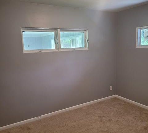 4th image of 2730 6th Ave