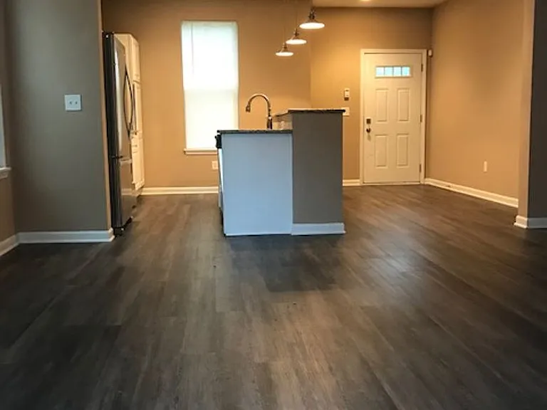 1700 Tennessee St — Photo 12