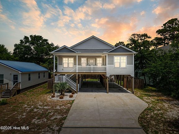 4th image of 1104 E Oak Island Drive