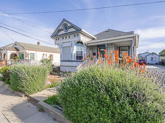 2nd image of 140 E Riverside Dr