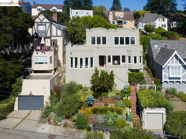 453 Boynton Ave, Berkeley, CA 94707