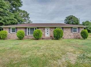 430 Fielding Rd, Charlotte, NC 28214