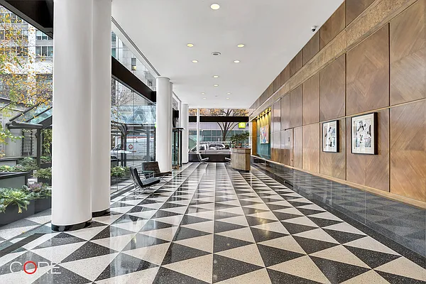 Rented by Samuel Realty Group LLC | media 19