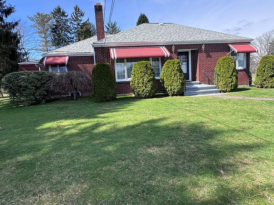 1st image of 976 Halyday Run Rd