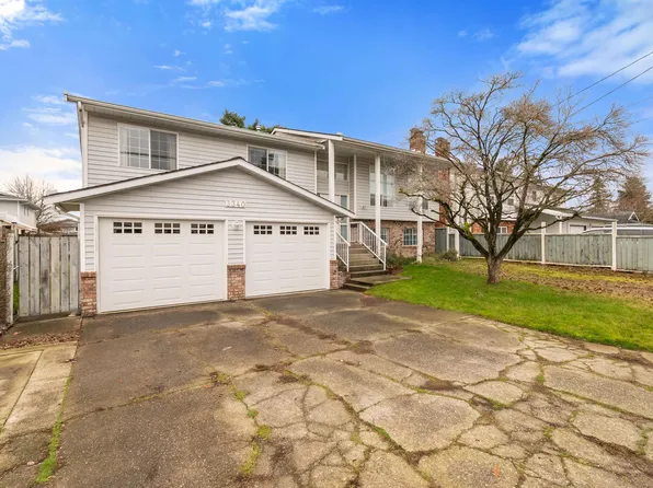 3340 Clearbrook Rd, Abbotsford, BC V2T 4T4