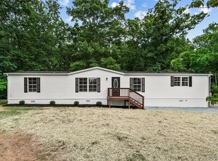 5151 Shannon Hill Rd, Kents Store, VA 23084