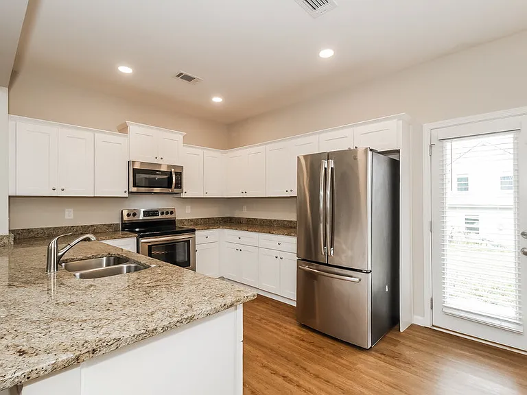 29 Celtic Ct — Photo 7