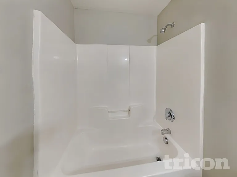 7633 Lady Liberty Ln — Photo 14