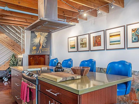 4th image of 6533 E Jefferson Ave #410W