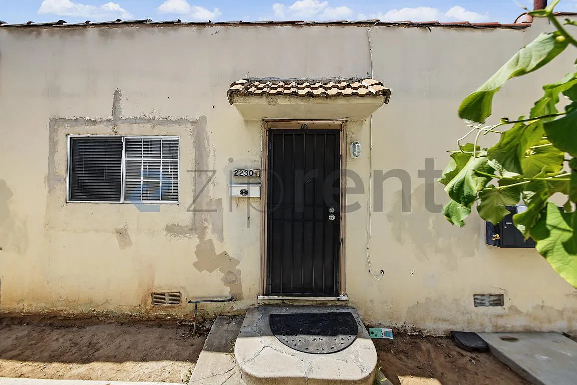 1 bed, 500 sqft, $2,100 — Photo 2