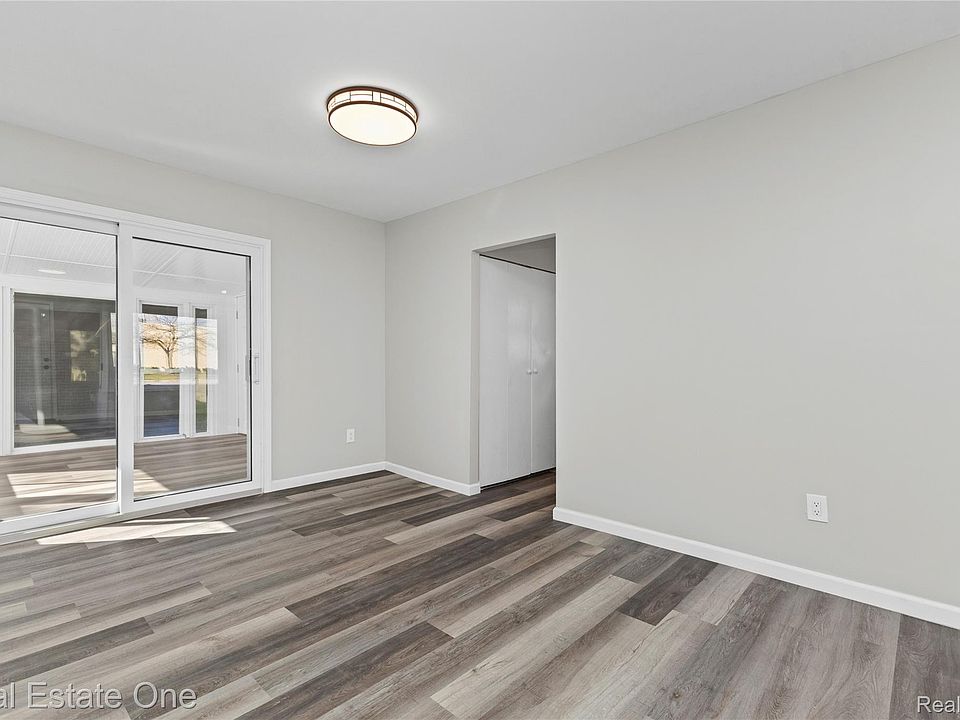 7166 Pardee Rd, photo 15