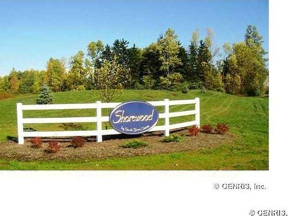 3rd image of 381 Lake Rd