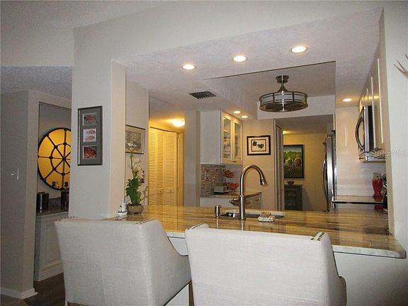 5th image of 90 S Highland Ave APT 323