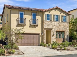 12000 N Mirabel Way, Northridge, CA 91326