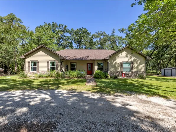 9847 Weedon Loop, Bryan, TX 77808