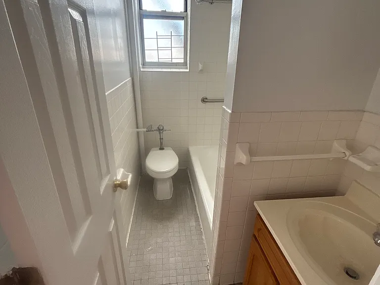 20201 43rd Ave #C3 — Photo 6