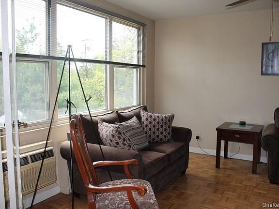 2nd image of 12 Old Mamaroneck Road #7K