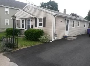 33 Charpentier Ave, Pawtucket, RI 02861