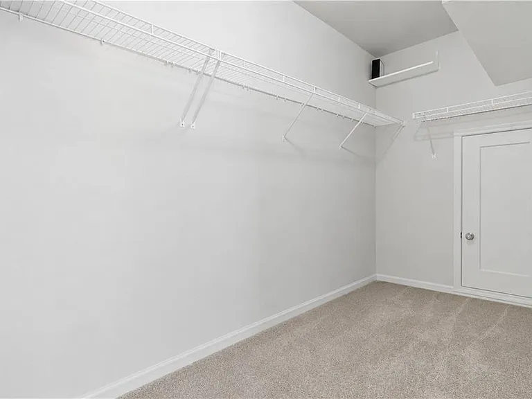 6504 Brooklake Ct — Photo 11