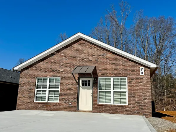 210 Kinniard Rd, Cookeville, TN 38501