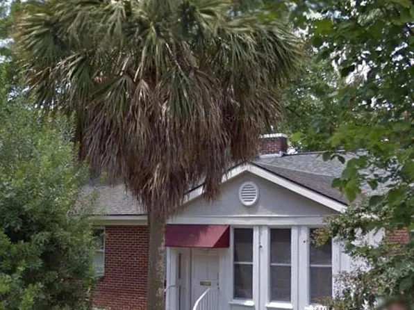 1215 Fairview Dr, Columbia, SC 29205