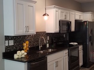 135 Residence Ln APT C, Branson, MO 65616