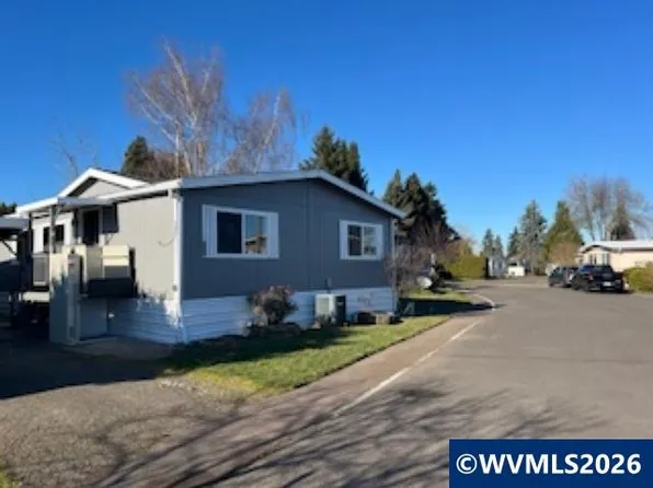 127 Clearwater Ave NE, Salem, OR 97301