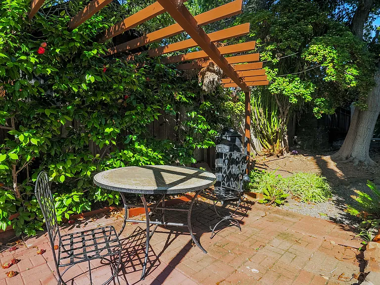 23 Sycamore Ave — Photo 22
