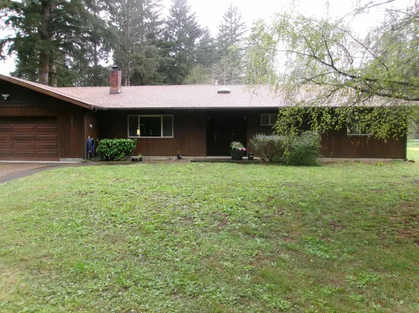 301 Kelly Rd, Crescent City, CA 95531