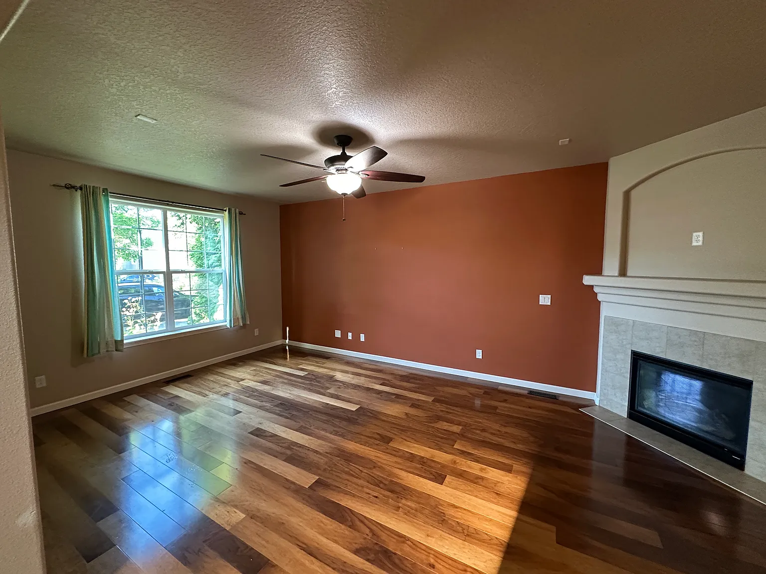 5287 SE Lone Oak St — Photo 2