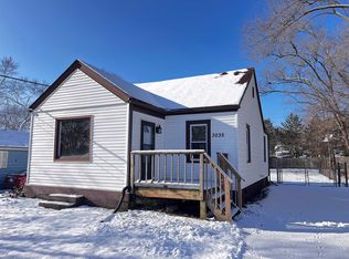 3035 S 4th St, Rockford, IL 61109