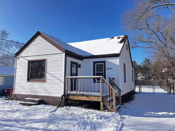 3035 S 4th St, Rockford, IL 61109