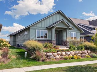 4047 Monarch Ln N, Lake Elmo, MN 55042