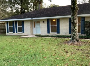 520 Maple Dr, Denham Springs, LA 70726